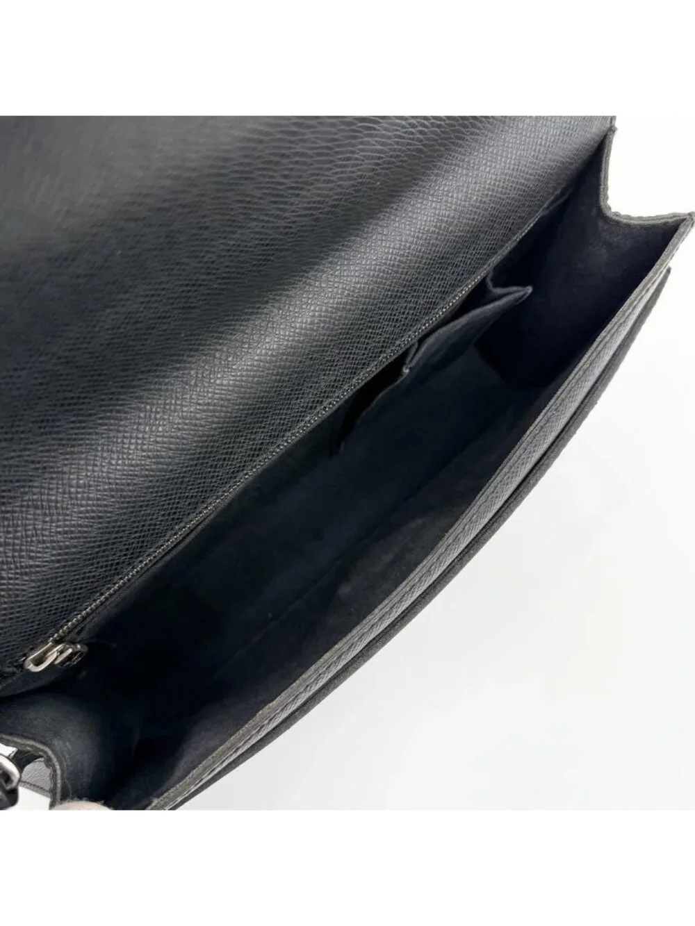 Louis Vuitton Belaia Taiga Clutch Leather